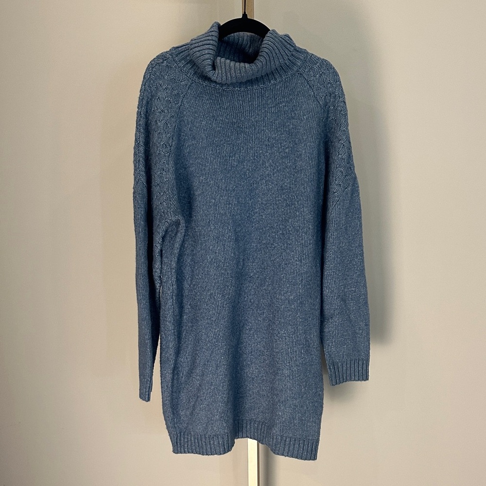 Versona Cowl Neck Sweater in Soft Blue
